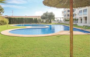 Πισίνα στο ή κοντά στο 2 Bedroom Cozy Apartment In El Campello