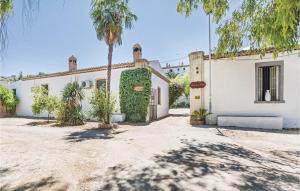 The building in which the holiday home is located