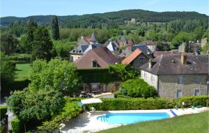 Cénac-et-Saint-JulienにあるAmazing Home In Cnac-et-saint-julien With 2 Bedrooms, Outdoor Swimming Pool And Wifiのギャラリーの写真