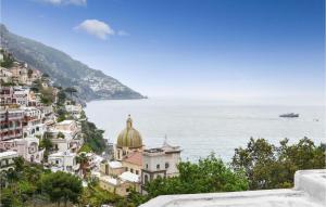 una vista su Posiano sulla costa amalfi di Awesome Apartment In Agerola With Kitchen ad Agerola
