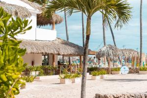 Fotografie z fotogalerie ubytování Pool Terrace, Deluxe E1, Close to Beach, 2Br, 2Bt v destinaci Punta Cana