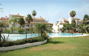 Bazén v ubytovaní Amazing Apartment In La Cala De Mijas alebo v jeho blízkosti