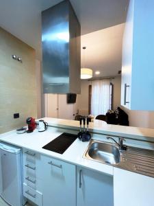 Η κουζίνα ή μικρή κουζίνα στο CATEDRAL SQUARE