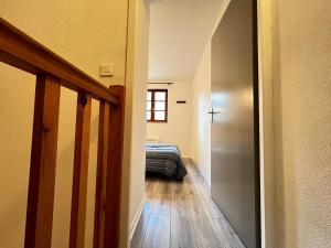 Кровать или кровати в номере T2 + alcôve. Balcon. Parking couvert. Piscine été.