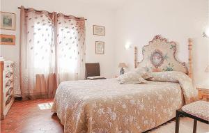 Posteľ alebo postele v izbe v ubytovaní Beautiful Apartment In Palamós