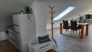 Kuchyň nebo kuchyňský kout v ubytování Ferienwohnung Storchennest in Itzgrund-Kaltenbrunn