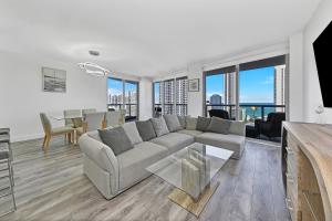Gallery image of Three-Bedroom Beachwalk Resort Apartment in Hallandale Beach