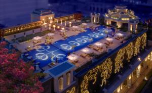 Bazén v ubytování The Leela Palace Chennai nebo v jeho okolí