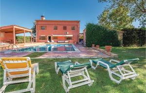 The swimming pool at or close to Stunning Home In Riudellots