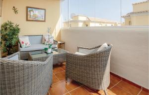 Posezení v ubytování Amazing Apartment In Marbella With Wifi