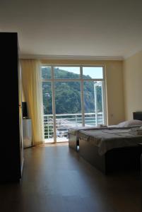 Letto o letti in una camera di Black Sea Hotel