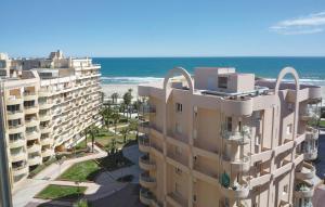 カネ・アン・ルシヨンにあるNice Apartment In Canet En Roussillon With 3 Bedroomsのギャラリーの写真