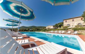 The swimming pool at or close to Monterufoli Giulia 6G