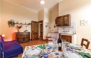 A kitchen or kitchenette at Monterufoli Giulia 6G