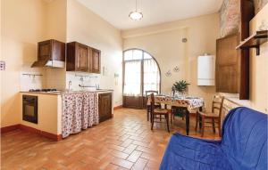 A kitchen or kitchenette at Monterufoli Giulia 6G
