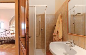 A bathroom at Monterufoli Giulia 6G