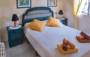 Posteľ alebo postele v izbe v ubytovaní Amazing Apartment In Torrevieja