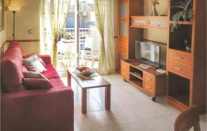 Televízia a/alebo spoločenská miestnosť v ubytovaní Amazing Apartment In Torrevieja
