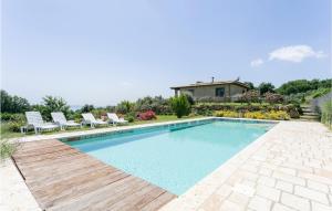 The swimming pool at or close to Awesome Home In Gradoli Még 22 kép
