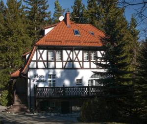 Budova, v ktorej sa apartmán nachádza