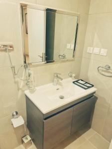Private chalet with pool shalyh fkhm mʿ msbh