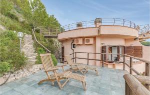 Balkón nebo terasa v ubytování Villa Romantic Cove