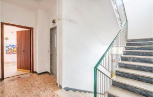 Fotografie z fotogalerie ubytování Beautiful Apartment In Follonica Gr v destinaci Follonica