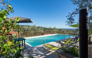 The swimming pool at or close to Il Casale 59D
