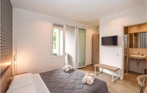 A bed or beds in a room at Villa Stefy