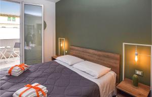 A bed or beds in a room at Villa Stefy
