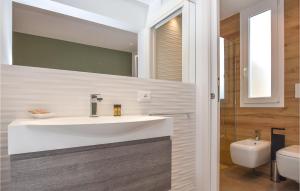 A bathroom at Villa Stefy