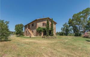 The building in which the holiday home is located