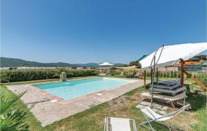 The swimming pool at or close to Tenuta Erbanera