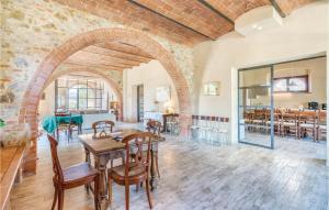 A restaurant or other place to eat at Tenuta Erbanera