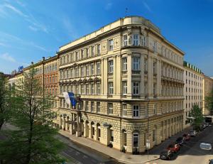 The building in which a szállodákat is located