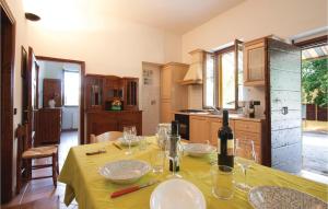 A kitchen or kitchenette at Il Molino - Casale Il Picchio