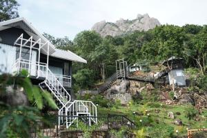 Nespecifikovaný výhled na hory nebo výhled na hory při pohledu z rezortu + 54 fotografií