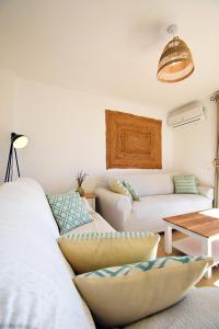 Posedenie v ubytovaní Marinas Sunset - Tu Dúplex con Solarium Privado!
