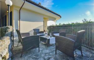 Μπαλκόνι ή βεράντα στο 2 Bedroom Cozy Apartment In Moneglia