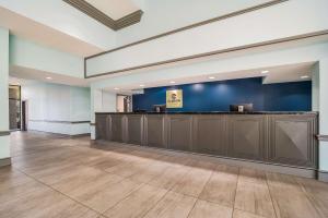 The lobby or reception area at Clarion Inn & Suites