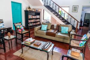 Posezení v ubytování Island House Goa
