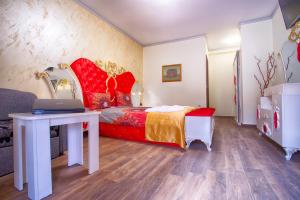 Photo de la galerie de l'établissement Айляк Клуб Велинград - Бутиков Хотел&СПА с Elegant Ultra All Inclusive, à Velingrad