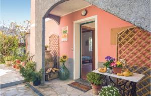 A garden outside Pian Dellaia 1