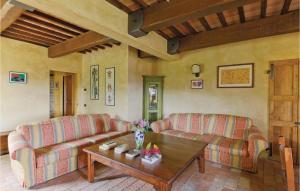 A seating area at Podere Giovannini