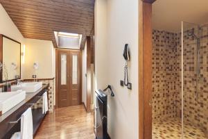 Kuchyň nebo kuchyňský kout v ubytování Hotel & Spa Real Badaguás Jaca