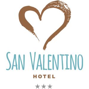 un cartel con un corazón y las palabras San Valentín hotel en San Valentino Hotel, en Villa di Serio
