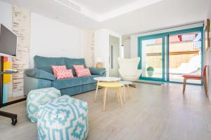 Część wypoczynkowa w obiekcie Espectacular casa de 6 dormitorios, 7 banos y 2 terrazas