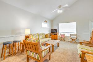 Gallery image of It's After 12 in Holden Beach