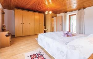 Łóżko lub łóżka w pokoju w obiekcie Apartment Glavani Iv