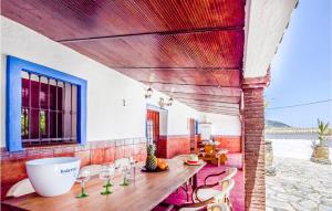 Φαγητό σε αυτή η παραθεριστική κατοικία ή κάπου εκεί κοντά